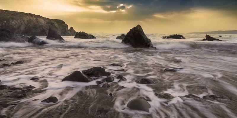 智造未来：揭秘江苏迪希姆如何以精密机械为核心构建智能工厂与自动化生产线